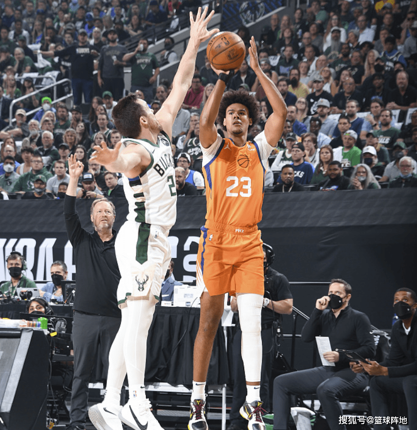  转折点布鲁克林篮网内部沟通，国王杯窗口期攻防权衡，媒体盛赞，轮换策略成焦点